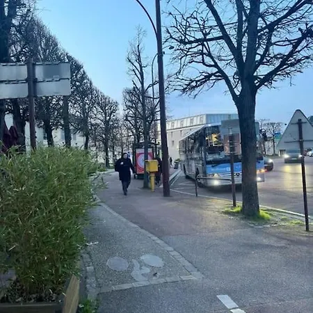 Ferienwohnung Le Cosy Du Roi, Wifi,Gare,Paris Versailles Exterior foto