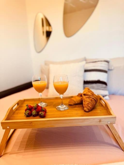Le Cosy Du Roi, Wifi,gare,paris Apartment *