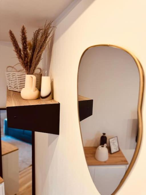 Le Cosy Du Roi, Wifi,gare,paris Apartment